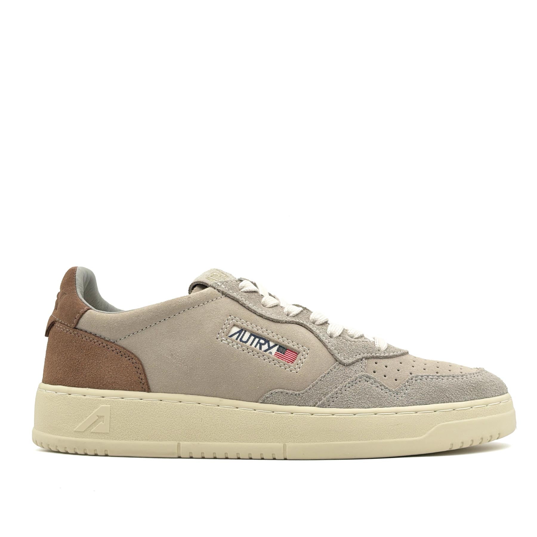 Medalist Low Man Tri Suede Pelican Cigar